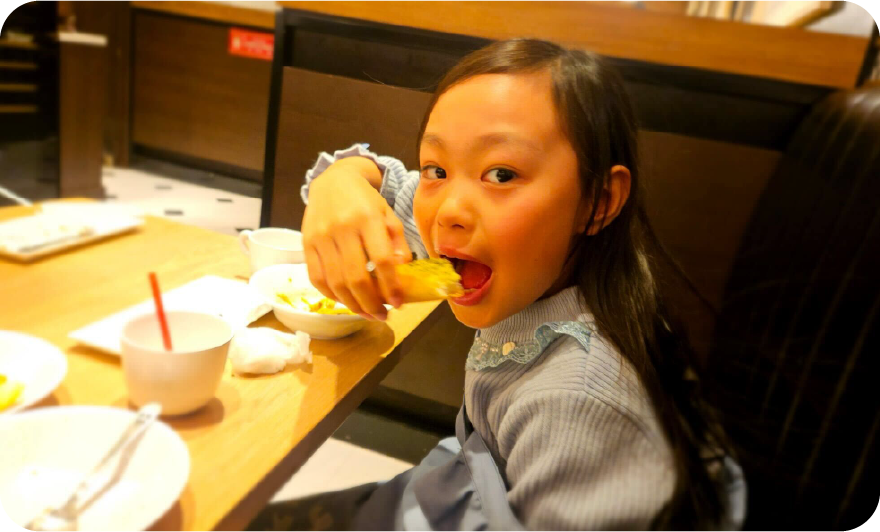 家族でくつろぐ休憩・飲食のスペース