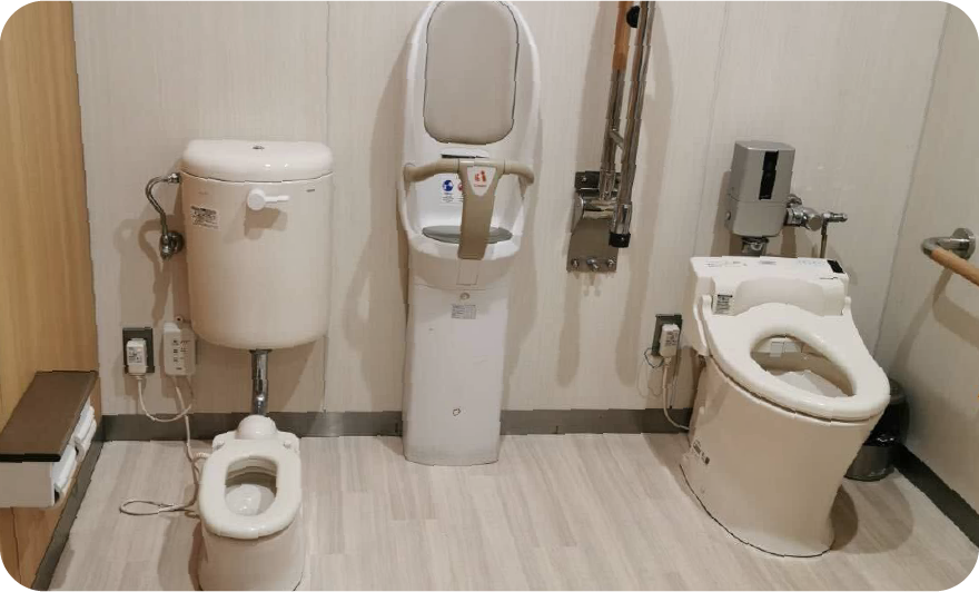 幼児用トイレ完備無料開放のスペース